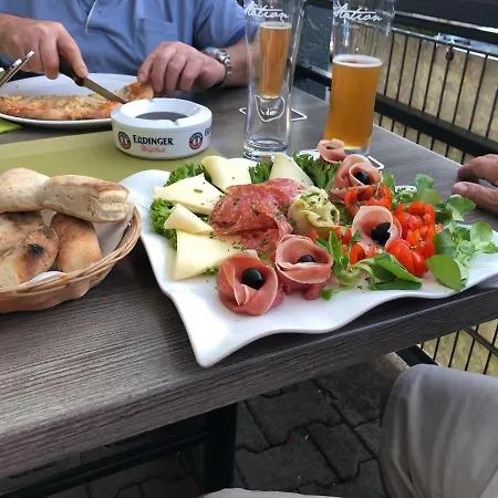 Alte Station Affittacamere 3*